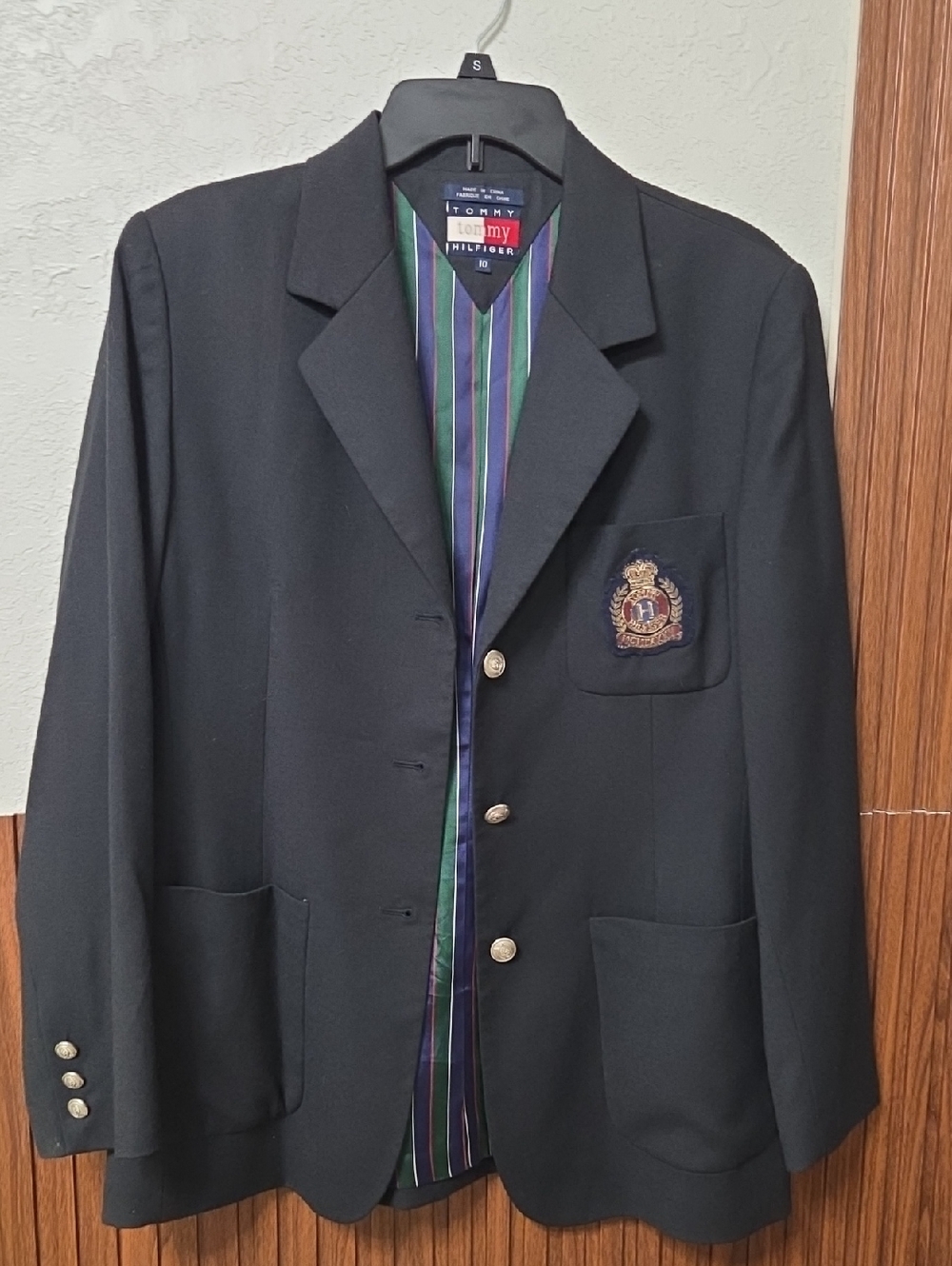 Vitage Tommy Hilfiger Black Womens Blazer with Crest and Gold Buttons Size 10